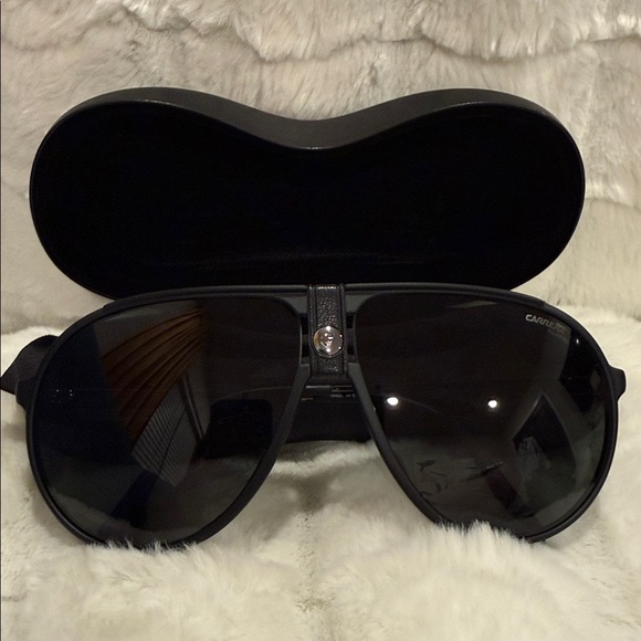 UNISEX Carrera Sunglasses, Aviator, Black Matte, Polarized #7 - Picture 5 of 5